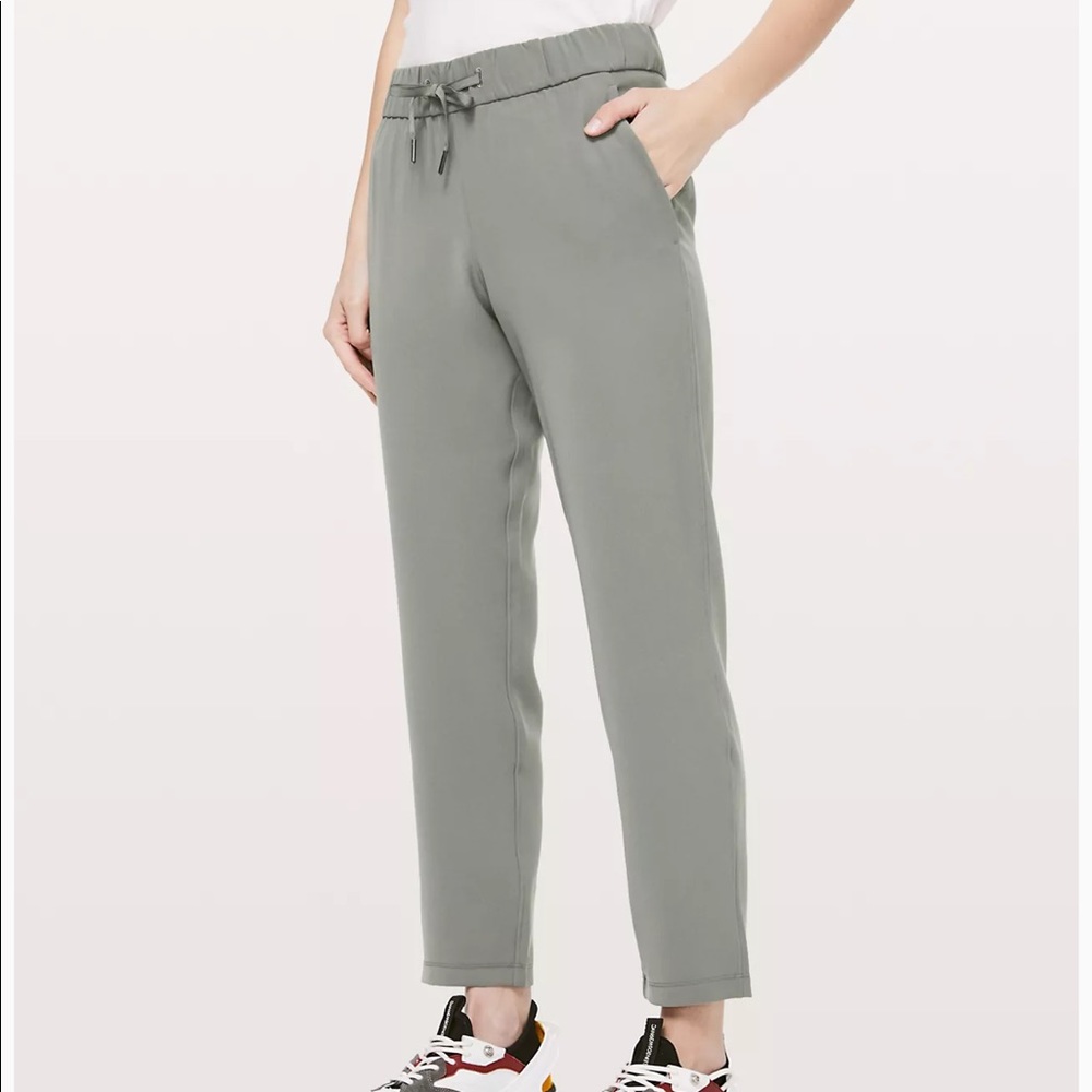 Lululemon On the Fly Pant 7/8 Length